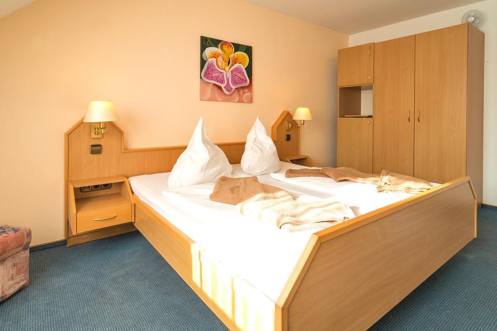 Hotel Zum Lieben Augustin Мерсбург Номер фото
