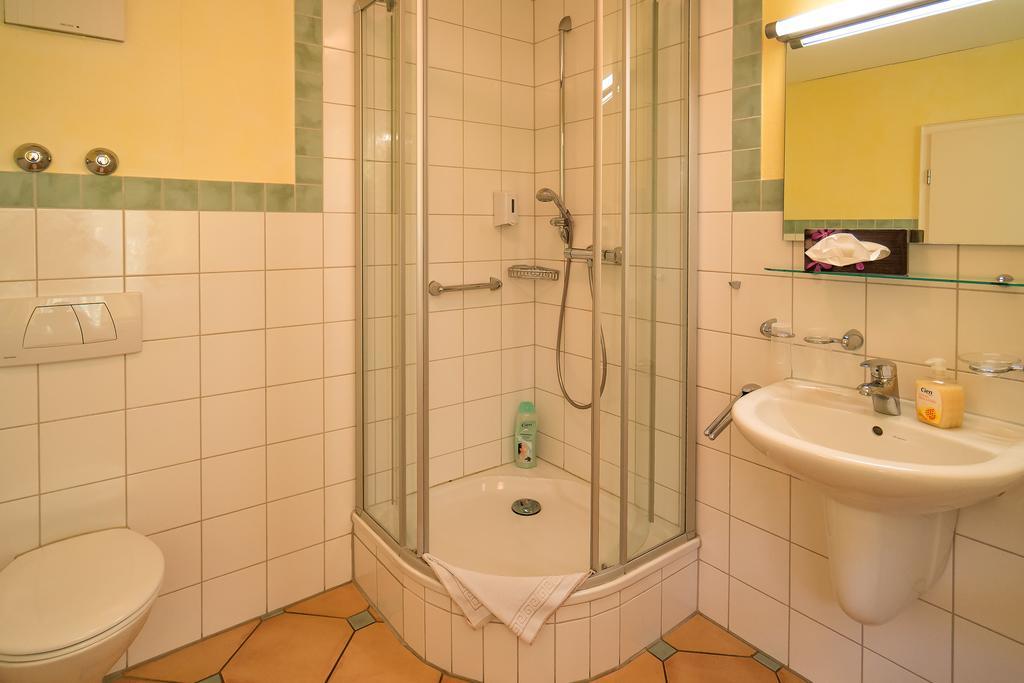 Hotel Zum Lieben Augustin Мерсбург Номер фото