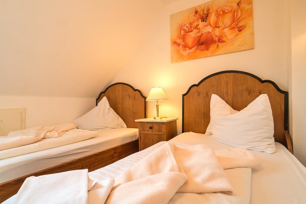 Hotel Zum Lieben Augustin Мерсбург Екстер'єр фото