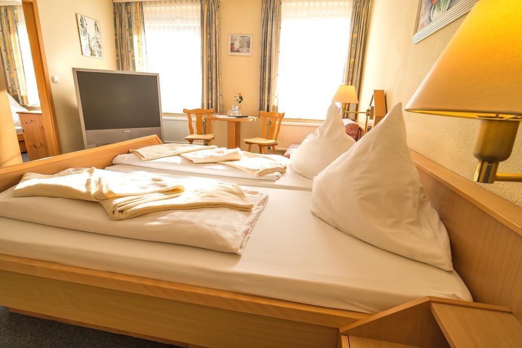 Hotel Zum Lieben Augustin Мерсбург Номер фото